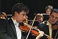 Der aus Karlstadt stammende Philipp Wenger (im Vordergrund bei einem Orchesterkonzert) ist Konzertmeister und gehört zu Deutschlands Spitzengeigern. Er gibt am 15. Juli in Karlstadt ein Konzert.