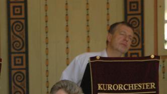 Summertime im Kurgarten       -  Eindrücke von den Konzerten der Veranstaltungsreihe Summertime im Kurgarten mit Los Dos, den Queen Kings und dem Kurorchester.