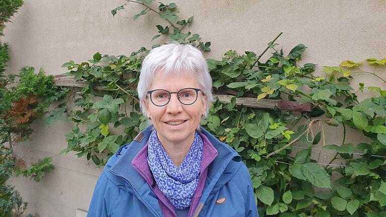 Elfriede Klauer aus Zell am Ebersberg findet, dass die Zeitumstellung ein Eingriff in das natürliche Geschehen ist. Elfriede Klauer aus Zell am Ebersberg findet, dass die Zeitumstellung ein Eingriff in das natürliche Geschehen ist.
