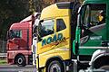 LKW.jpeg       -  LKW stehen auf dem Parkplatz einer Rastanlage. Sind sie bald ohne Fahrer auf den Straßen unterwegs?