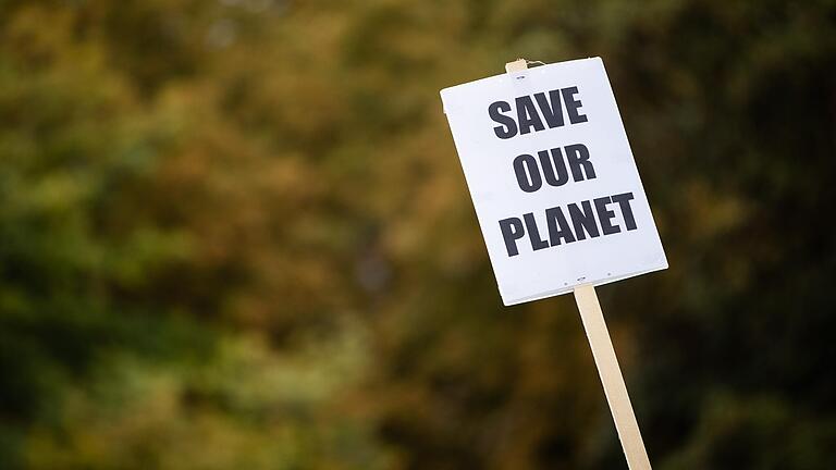 Die Stadt Karlstadt schließt sich diesem Wunsch einer 'Fridays For Future'-Demonstration an.&nbsp;