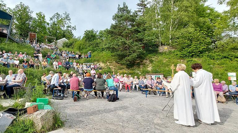 Gottesdienst am terroir f Stetten.