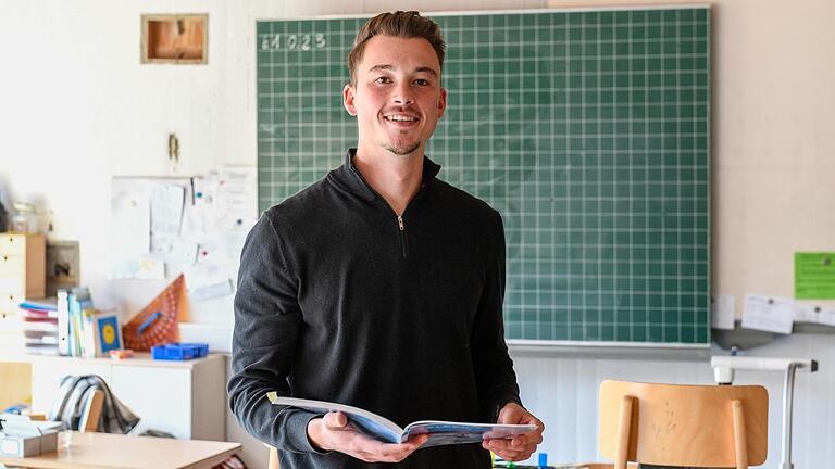 Der Lehrermangel ist in aller Munde - wie ist es, in diesen Beruf einzusteigen? Henrik Dürr unterrichtet seit Kurzem an der Grundschule Gemünden und spricht im Interview über seine Erfahrungen.&nbsp;