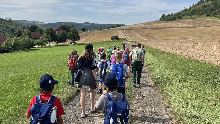 Der BJV Kreisgruppe Hammelburg bot in den Sommerferien ein Programm mit dem Thema Wald, Wild, Jagd und Natur an. - Der BJV Kreisgruppe Hammelburg bot in den Sommerferien ein Programm mit dem Thema Wald, Wild, Jagd und Natur an. Der BJV Kreisgruppe Hammelburg bot in den Sommerferien ein Programm mit dem Thema Wald, Wild, Jagd und Natur an. - Der BJV Kreisgruppe Hammelburg bot in den Sommerferien ein Programm mit dem Thema Wald, Wild, Jagd und Natur an.