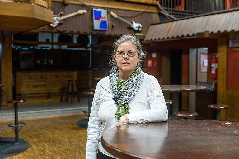Ruth Strohofer, Mitinhaberin des Autohofs. Ruth Strohofer, Mitinhaberin des Autohofs. 