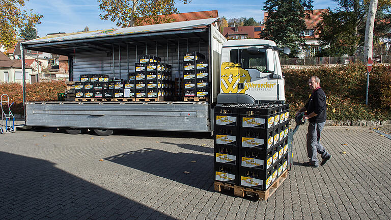 LKW-Fahrer sind Mangelware. Mit einer unkonventionellen Stellenanzeige sucht die Wernecker Brauerei einen neuen Mitarbeiter.