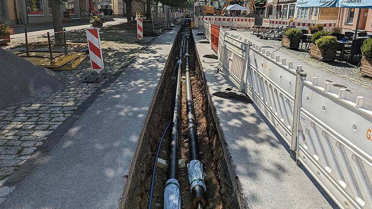 Beim Landkreis gehen aktuell viele Anträge zur Verlegung von Leitungen für Nahwärmekraftwerke in Kreisstraßen ein.