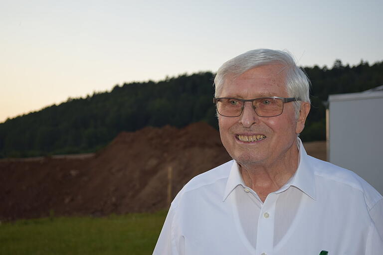 Hans Bock wurde zum Ehrenmitglied der Königlich privilegierten Schützengesellschaft Bad Neustadt ernannt. Hans Bock wurde zum Ehrenmitglied der Königlich privilegierten Schützengesellschaft Bad Neustadt ernannt.