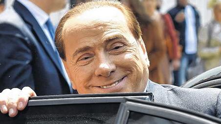 Hat gut lachen: Silvio Berlusconi ist im &bdquo;Ruby&ldquo;-Prozess in zweiter Instanz freigesprochen worden.