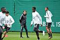 Martin Schmidt beim Training       -  Martin Schmidt (M) bei seinem Amtsantritt ale Trainer beim VfL Wolfsburg.