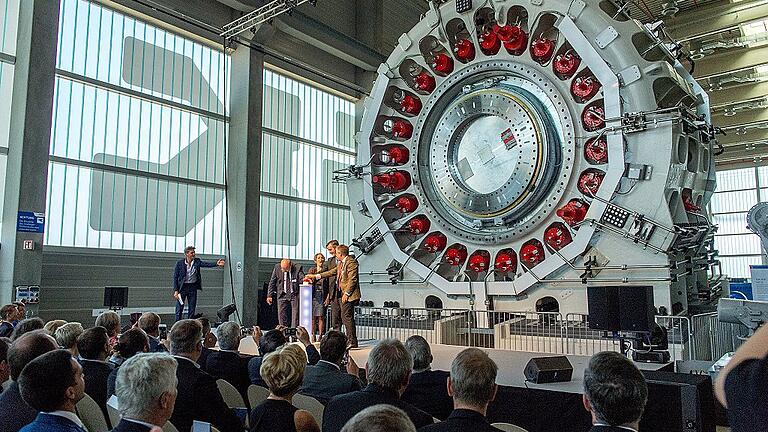 Der weltweit größte Prüfstand für Großlager steht bei SKF. Der weltweit größte Prüfstand für Großlager steht bei SKF.