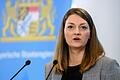 Bayerns Digitalministerin Judith Gerlach (CSU) will junge Menschen 'nicht nur in Informatik unterrichten, sondern für den digitalen Alltag rüsten'.