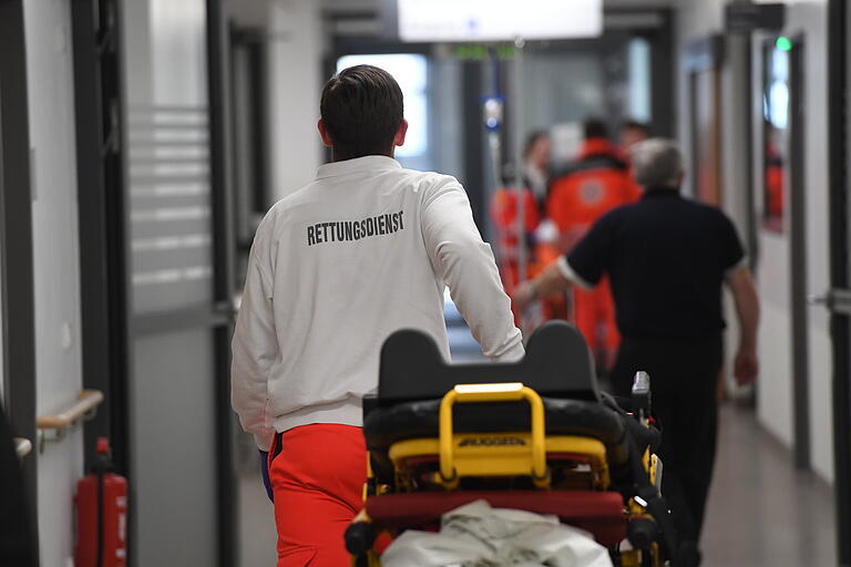 Auch an Weihnachten im Einsatz: Personal der Notaufnahme am Rhön-Klinikum Campus in Bad Neustadt.