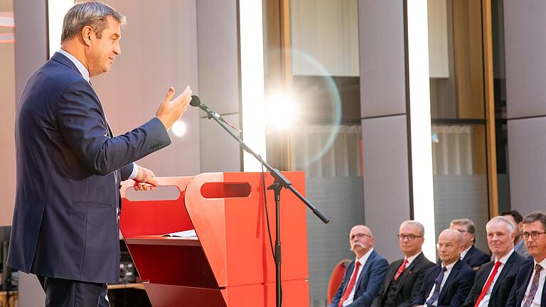 Markus Söder bei seiner Festrede zum 200. Sparkassen-Geburtstag in Würzburg.