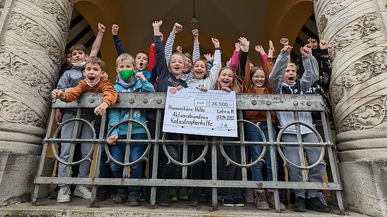 Beim Spendenlauf der Realschule Lohr kamen 26.500 Euro zusammen.