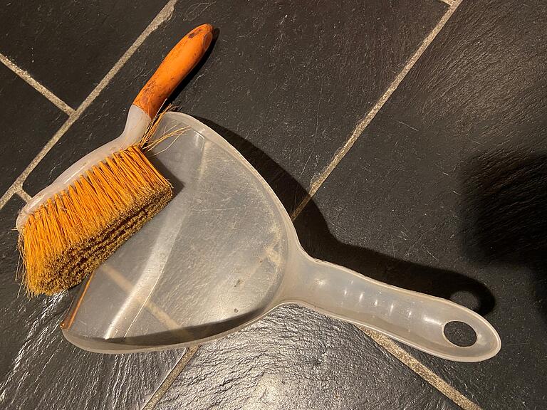Alltäglicher Putzeinsatz nach den Feiertagen. Alltäglicher Putzeinsatz nach den Feiertagen.