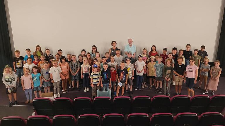 Gute Stimmung herrschte bei der Abschlussveranstaltung des Sommerferien-Leseclubs der Stadtbibliothek Marktheidenfeld, der im örtlichen Movie-Kino stattfand.