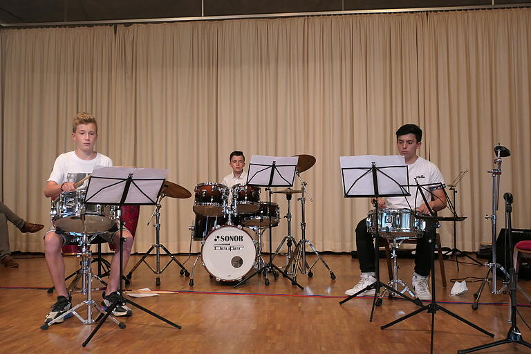 Für fetzige Musik sorgten beim Konzert der Musikschule Kreuzwertheim unter anderem das Percussion Ensemble. Für fetzige Musik sorgten beim Konzert der Musikschule Kreuzwertheim unter anderem das Percussion Ensemble.