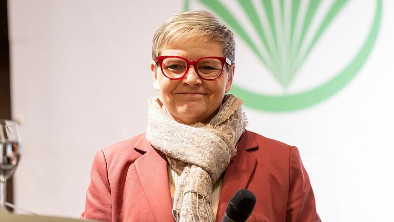 Sabine Dittmar und die SPD haben im Haßbergkreis Einbußen eingefahren. Für die SPD-Abgeordnete geht es dank Platz 6 auf der Landesliste trotzdem nach Berlin. Sabine Dittmar und die SPD haben im Haßbergkreis Einbußen eingefahren. Für die SPD-Abgeordnete geht es dank Platz 6 auf der Landesliste trotzdem nach Berlin.