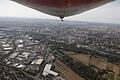 Ein Bild sagt mehr als tausend Worte: Beim Blick aus dem Zeppelin sieht man, wie groß im Verhältnis zur restlichen Stadt die Industriegebiete in Schweinfurt sind. Kein Wunder, dass die Stadt in großer Abhängigkeit vom Wohlergehen der Unternehmen ist.
