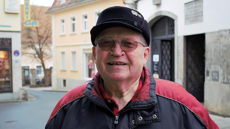 Dieter Zitzmann (76) aus Kitzingen.