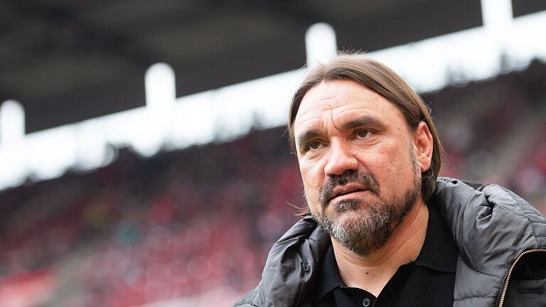 Daniel Farke - Daniel Farke steigt mit Leeds United in die Premier League auf. Daniel Farke - Daniel Farke steigt mit Leeds United in die Premier League auf.
