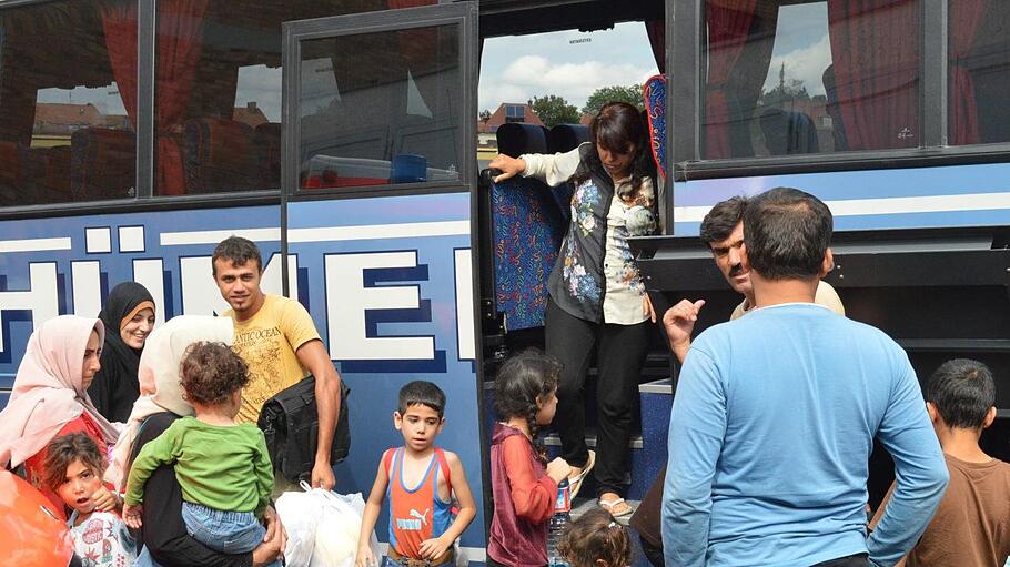 Im August 2015 kamen in Bad Kissingen die ersten Flüchtlinge an.  Archiv Isolde Krapf       -  Im August 2015 kamen in Bad Kissingen die ersten Flüchtlinge an.  Archiv Isolde Krapf