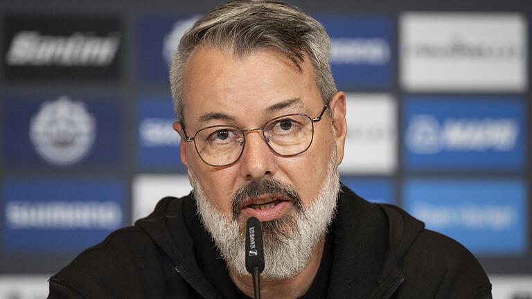 Pressekonferenz zum Tod von Radsportlerin Furrer       -  Olivier Senn, Sportlicher Leiter der Rad-WM.