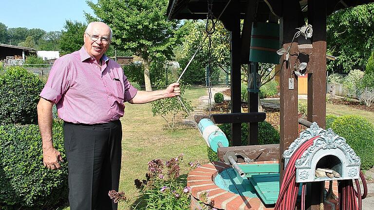 Günter Manke ist beruflich viel unterwegs, aber auch gerne zu Hause in seiner Wahlheimat Wülfershausen.