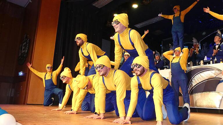 Wie im letzten Jahr organisiert die 'Kräuter 11' für ihr Publikum ein Programm zum 'Schwamer Fasching'.