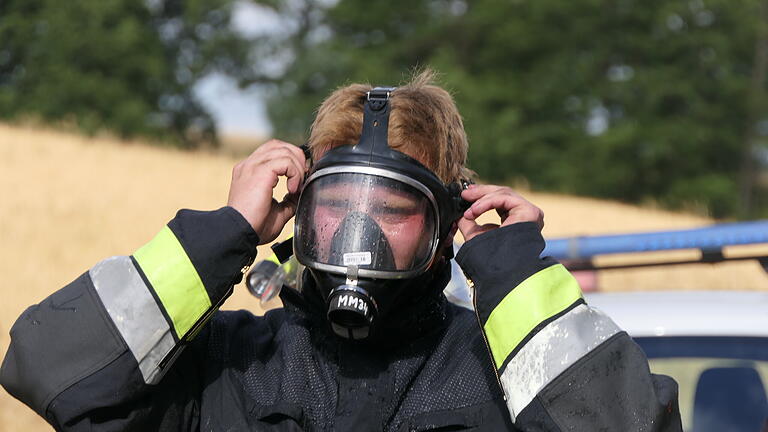 Die Feuerwehr war gut gewappnet. Über 30 Atemschutzgeräteträger standen bereit.