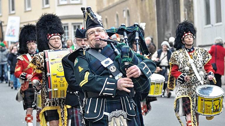 Nach einem Jahr Pause gab es ihn wieder, den St. Patricks's Day in Waigolshausen. Nach einem Jahr Pause gab es ihn wieder, den St. Patricks's Day in Waigolshausen.