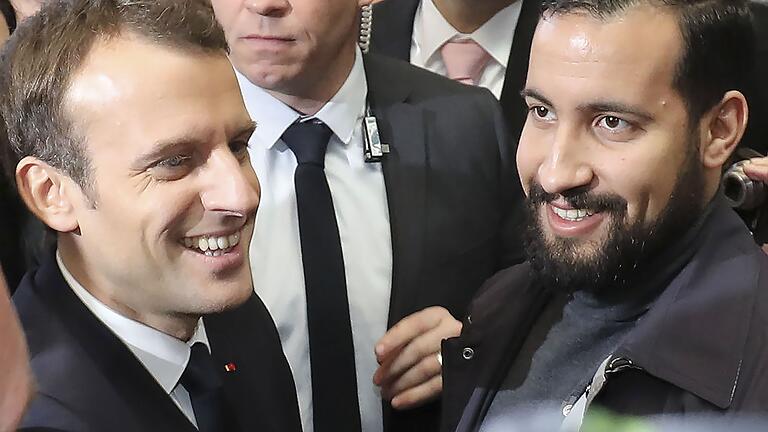 Präsident Emmanuel Macron&nbsp; (links) mit seinem früheren Leibwächter Alexandre Benalla Foto: Ludovic Marin, afp