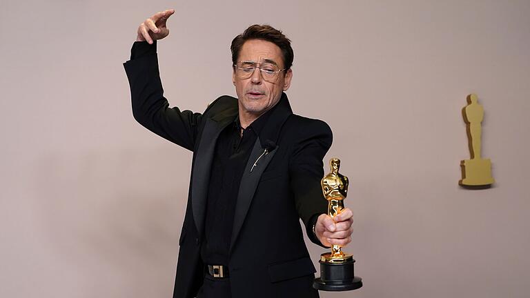 Robert Downey Jr.       -  Robert Downey Jr. kehrt in einer Bösewicht-Rolle ins Marvel-Universum zurück