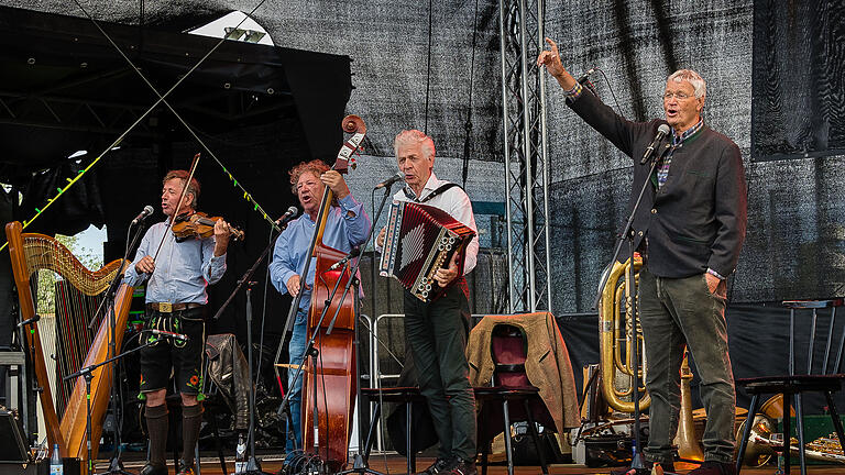 Gerhard Polt und die Well-Brüder beim Kultursommer Schweinfurt.