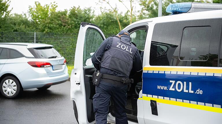 Das Hauptzollamt Schweinfurt hat seinen Bericht zu den Vorwürfen gegen den TSV Aubstadt fertiggestellt.