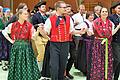 Fröhliche Gesichter bei der Auftakt-Polonaise zum Dreikönigstanz in Röthlein.