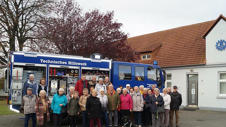 Beim Technischen Hilfswerk  Fulda informierten sich  die Mitglieder der Bad Brückenauer Senioren Union. Foto: Carmen Ruppel       -  Beim Technischen Hilfswerk  Fulda informierten sich  die Mitglieder der Bad Brückenauer Senioren Union. Foto: Carmen Ruppel