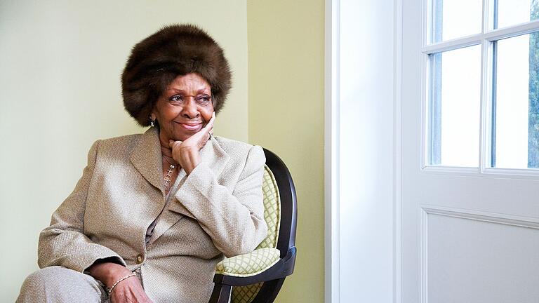 Gospelsängerin und Autorin Cissy Houston gestorben       -  Cissy Houston hatte ihre Tochter Whitney Houston früh an die Musik herangeführt. (Archivbild)