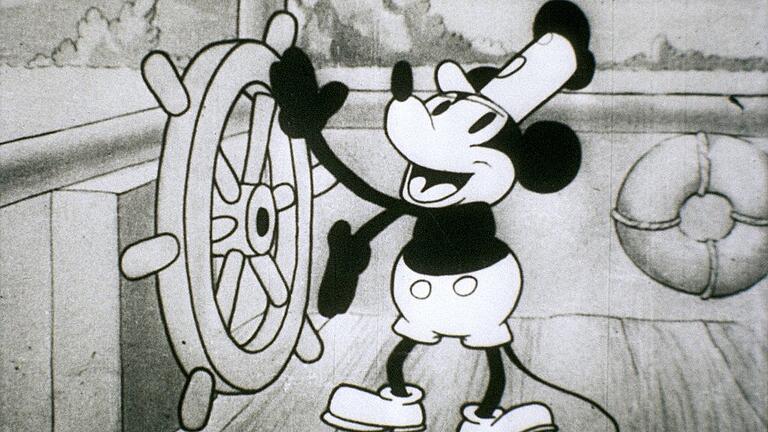 Disney Channel Deutschland - «Steamboat Willie»       -  Fröhlicher Tunichtgut: Micky Maus vor 90 Jahren in dem Trickfilm &bdquo;Steamboat Willie&ldquo;.