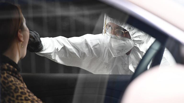 Zahlreiche Corona-Tests: In den Gemeinden des Landkreises Schweinfurt gibt es hinsichtlich der Infizierten große Unterschiede. Zahlreiche Corona-Tests: In den Gemeinden des Landkreises Schweinfurt gibt es hinsichtlich der Infizierten große Unterschiede.