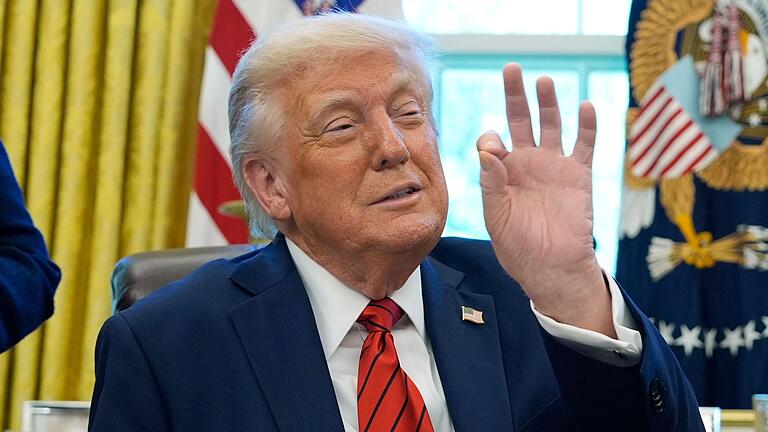 US-Präsident Trump - Der Besuch von US-Präsident Donald Trump in Großbritannien soll im kommenden September stattfinden. US-Präsident Trump - Der Besuch von US-Präsident Donald Trump in Großbritannien soll im kommenden September stattfinden.