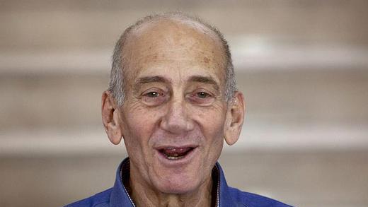 Ehud Olmert trial       -  Der frühere Ministerpräsidenten Ehud Olmert ist in einem Anklagepunkt wegen Korruption schuldig gesprochen worden. Foto: Ariel Schalit