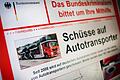Autobahnschützen-Prozess       -  ARCHIV - Mit einem Fahndungsplakat im Internet suchte das Bundeskriminalamt nach Hinweisen auf eine Serie von Schüssen auf Lastwagen (Foto vom 24.06.2013). Am 11.08.2014 beginnt in Würzburg der Prozess um eine Serie von Schüssen auf Autobahnen. Foto: Martin Gerten/dpa +++(c) dpa - Bildfunk+++