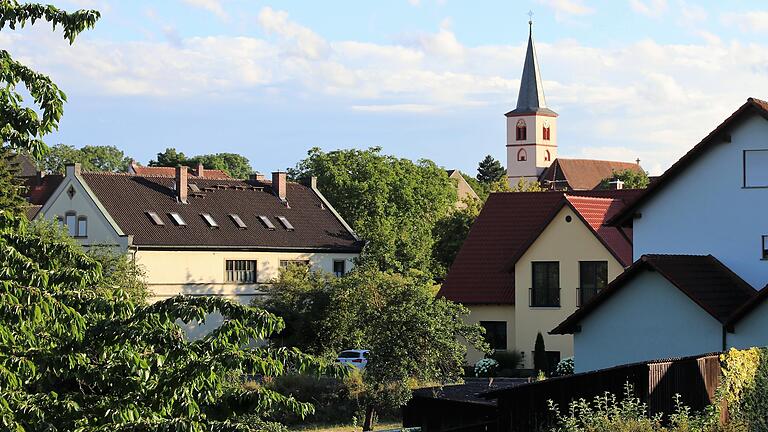 Mehrheitlich beschlossen: Die Schwanfelder Kirchenglocken werden weiter nachts die Zeit verkünden. Mehrheitlich beschlossen: Die Schwanfelder Kirchenglocken werden weiter nachts die Zeit verkünden.