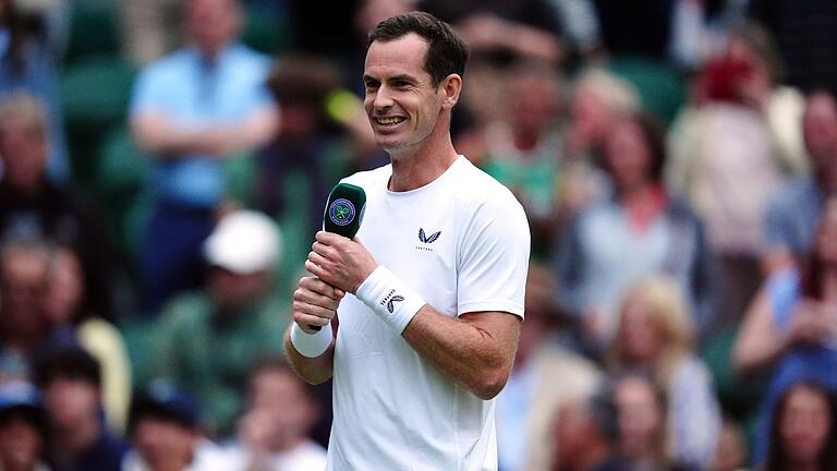 Andy Murray       -  Nach seinem Aus im Doppel mit seinem Bruder war Andy Murray zu Tränen gerührt.