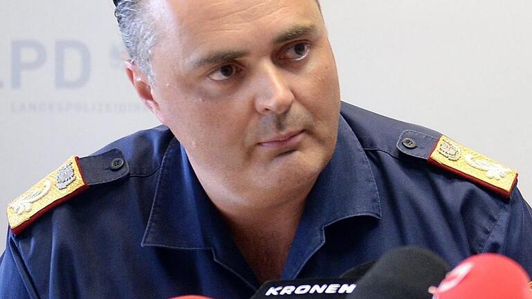 AUSTRIA CRIME REFUGEES DEAD       -  Burgenlands Polizeichef Hans Peter Doskozil