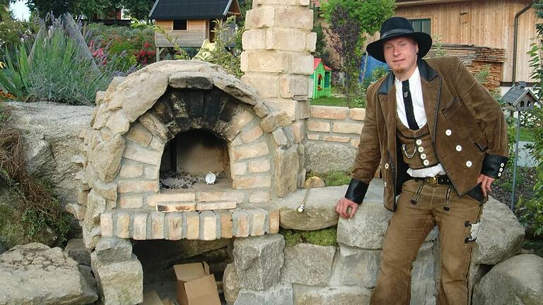 Diesen Backofen baute Max Herde während seiner Walz-Station in Österreich.