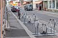 Im August montierte die Stadt Würzburg Fahrradständer in der Wenzelstraße. Hierfür mussten vier Parkplätze weichen. Das sorgte für Kritik.