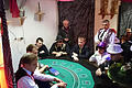 Viva Las Vegas in Riedenberg. Schon bei den beiden vorangegangenen Veranstaltungen erschienen sowohl die Croupiers als auch die Gäste in stilechten Verkleidungen.  Foto: Evelyn Schneider       -  Viva Las Vegas in Riedenberg. Schon bei den beiden vorangegangenen Veranstaltungen erschienen sowohl die Croupiers als auch die Gäste in stilechten Verkleidungen.  Foto: Evelyn Schneider